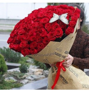 70 Kırmızı Gül Buketi